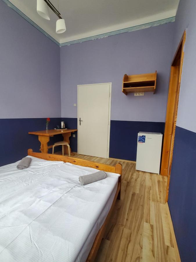 Liget Ueduelo Siofok Bed and Breakfast Eksteriør billede