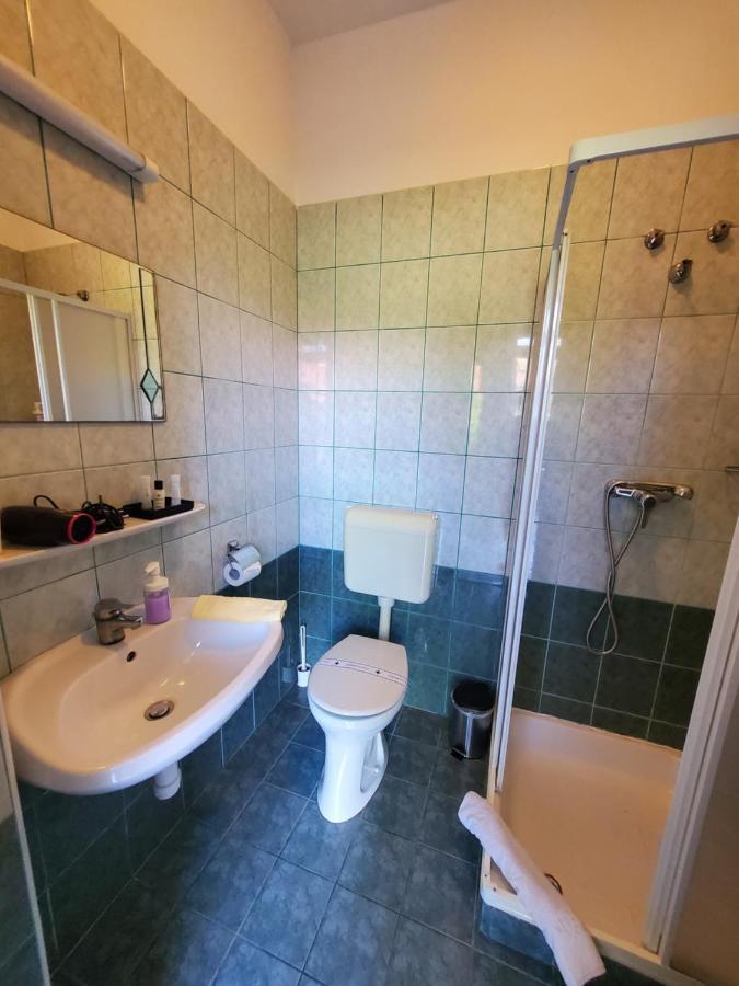Liget Ueduelo Siofok Bed and Breakfast Eksteriør billede
